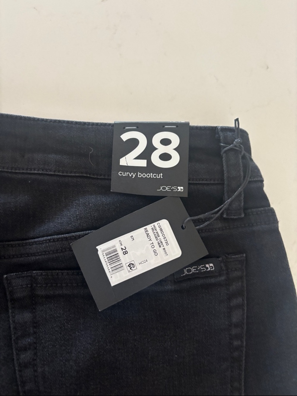 Joe's Jeans Curvy Bootcut Jeans - Black NWT size 28